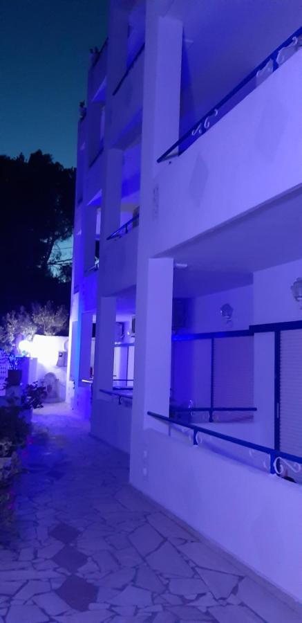 Poros Town Blue & White Askeli Studios מראה חיצוני תמונה